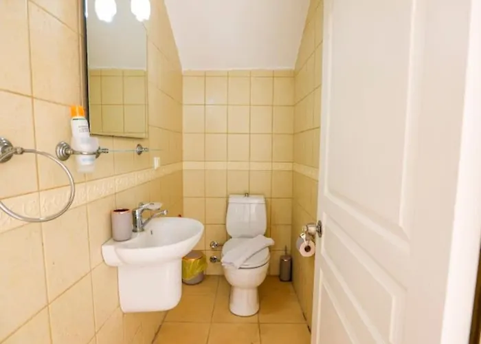Derin Su Villa