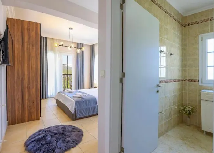 Derin Su Villa
