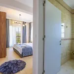 Derin Su Villa