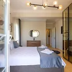 Villa Derin Su *