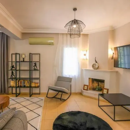 Derin Su Villa